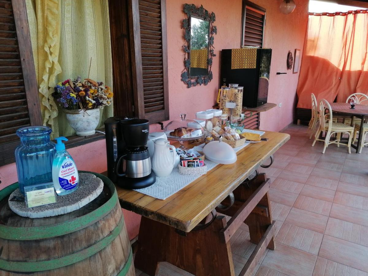Il Vigneto B&B Gonnesa Exterior foto