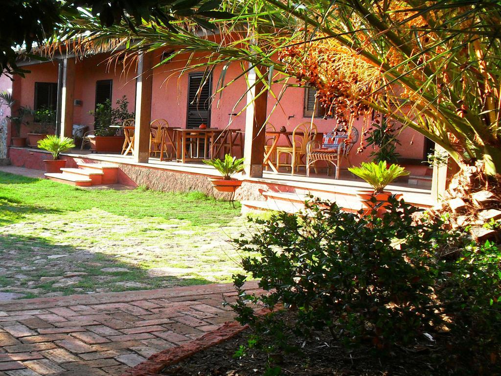 Il Vigneto B&B Gonnesa Exterior foto